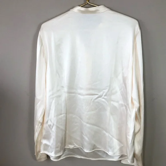 St John Ivory Satin Gold Button Long Sleeve Blouse 16 - Picture 2 of 9